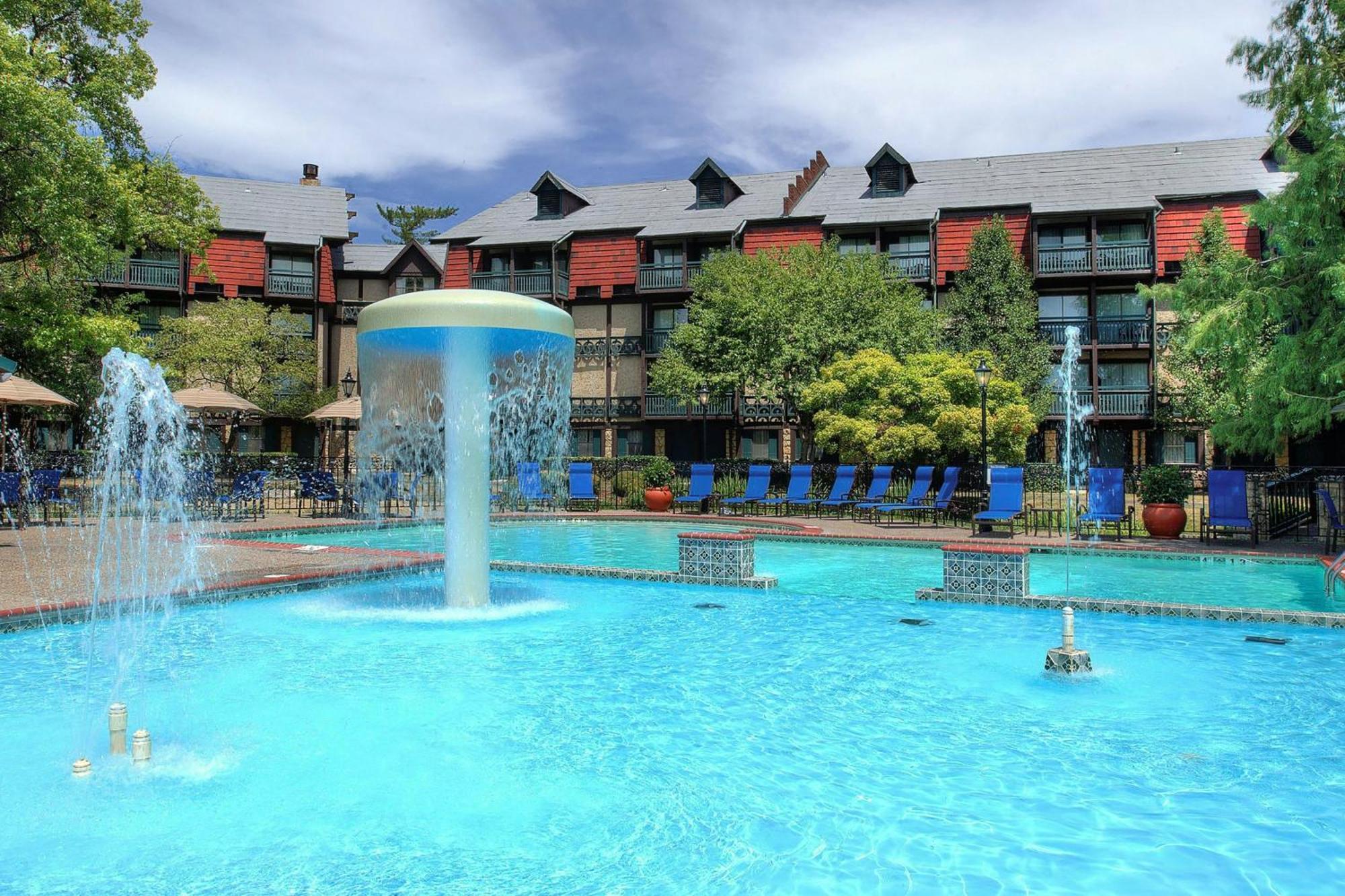 Sheraton Westport Lakeside Chalet Меріленд-Гайтс Екстер'єр фото